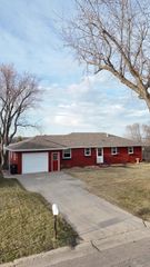 315 Lakeview Street S, Lake Benton, MN 56149