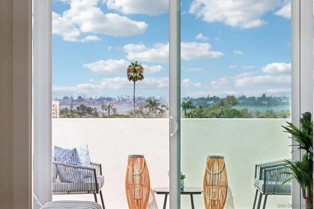 1850 Illion St, San Diego, CA 92110