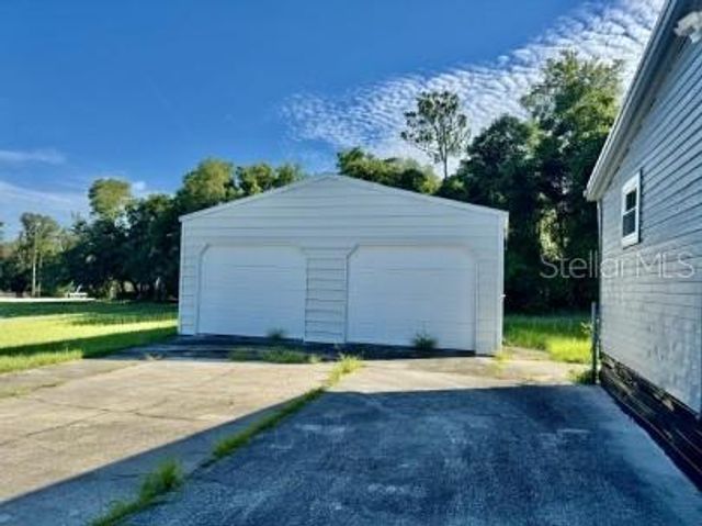 470 HILLTOP COURT, Deland, FL 32724