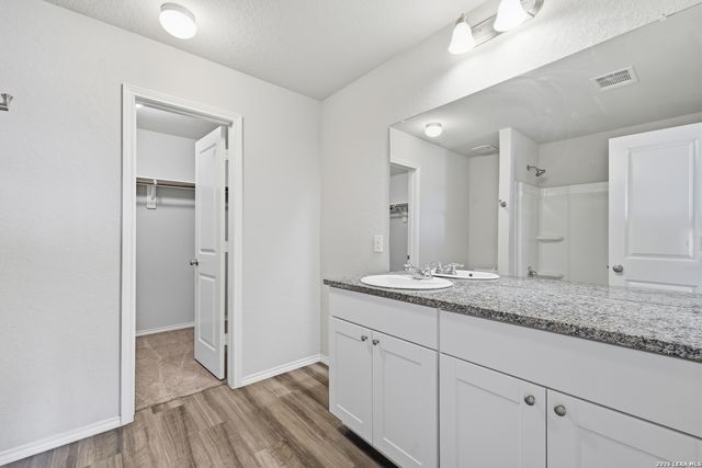 13755 Bradford Park, San Antonio, TX 78253