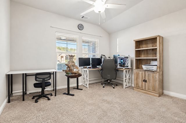 222 Luna Lane, Lake Dallas, TX 75065