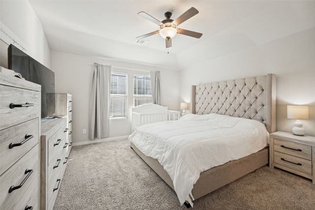 222 Luna Lane, Lake Dallas, TX 75065