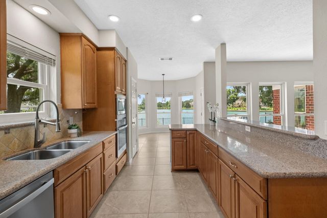 6838 Portuguese Bend Drive, Missouri City, TX 77459