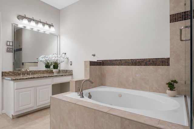 6838 Portuguese Bend Drive, Missouri City, TX 77459