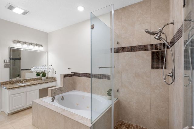 6838 Portuguese Bend Drive, Missouri City, TX 77459