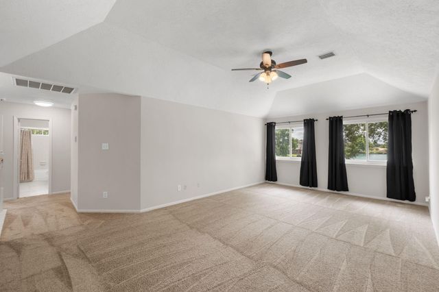 6838 Portuguese Bend Drive, Missouri City, TX 77459