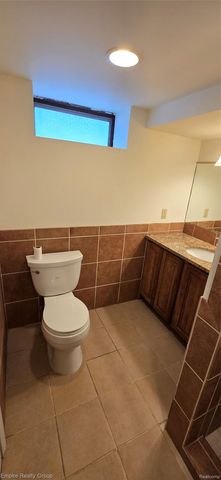 6130 Oakman Boulevard, Dearborn, MI 48126