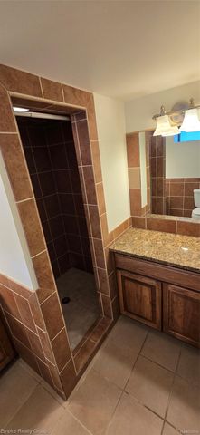 6130 Oakman Boulevard, Dearborn, MI 48126