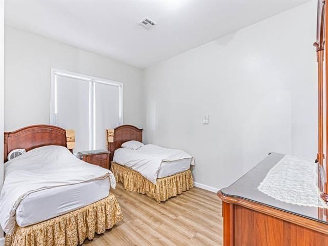 34 WEGMAN PARKWAY, Jc, Greenville, NJ 07305