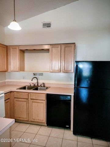 11479 KIMBERLY FOREST Drive, Jacksonville, FL 32246