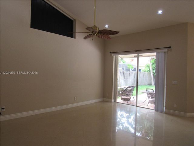 10255 Guatemala St, Cooper City, FL 33026
