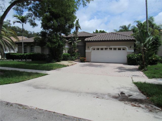 10255 Guatemala St, Cooper City, FL 33026