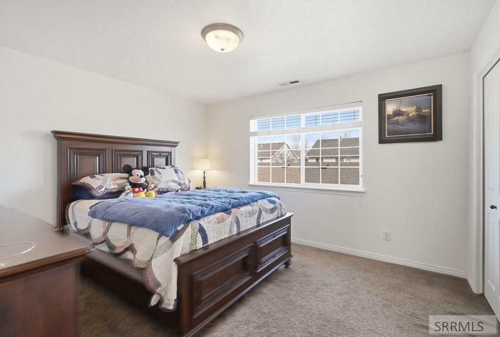 Image 12 of property listing at 875 Capital Lane, Rexburg, ID 83440