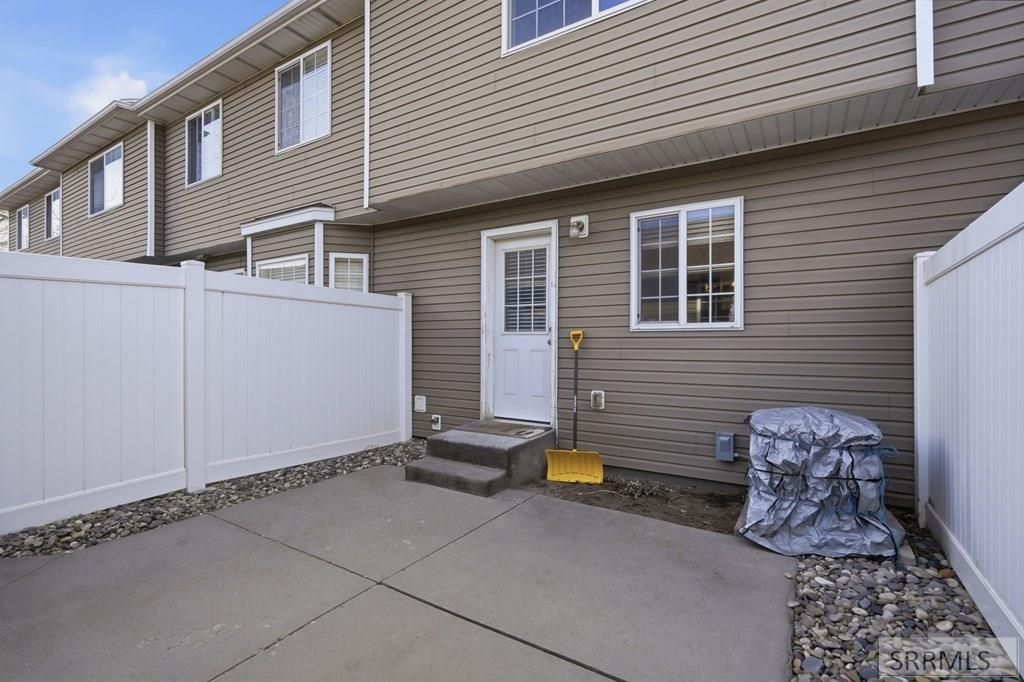 Image 16 of property listing at 875 Capital Lane, Rexburg, ID 83440
