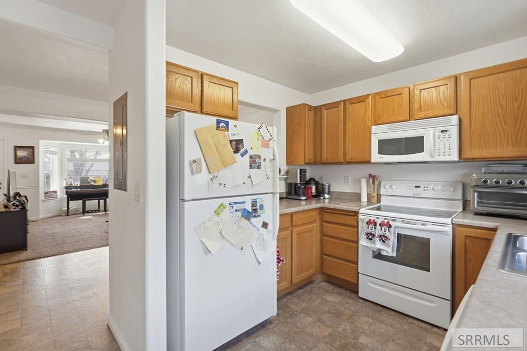 Image 8 of property listing at 875 Capital Lane, Rexburg, ID 83440