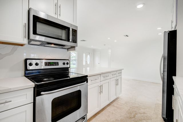 15021 Jackson Road, Delray Beach, FL 33484