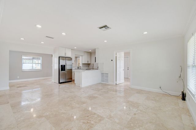 15021 Jackson Road, Delray Beach, FL 33484