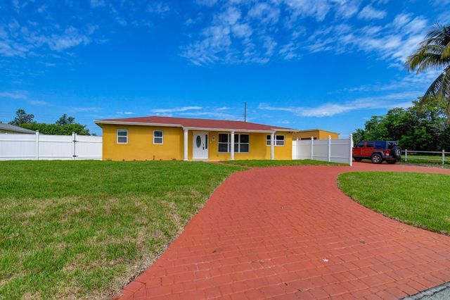 15021 Jackson Road, Delray Beach, FL 33484
