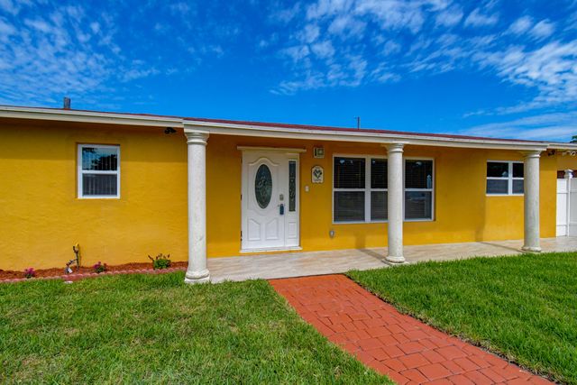 15021 Jackson Road, Delray Beach, FL 33484