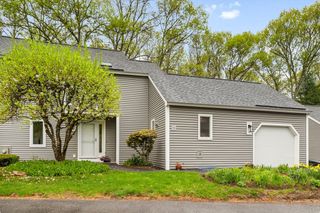 18 Indian Dawn 18, Wayland, MA 01778