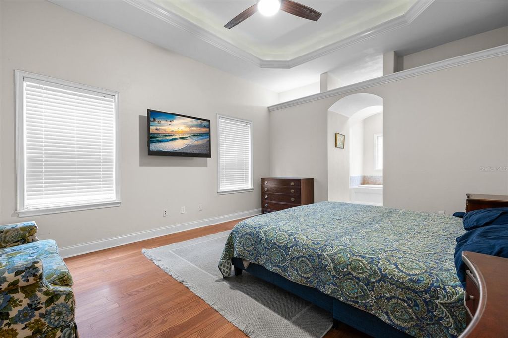 Image 17 of property listing at 21737 OLD PROVIDENCE ROAD, Alachua, FL 32615