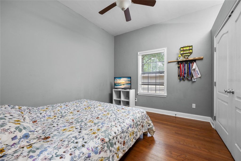 Image 24 of property listing at 21737 OLD PROVIDENCE ROAD, Alachua, FL 32615