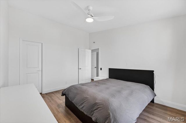 10457 Briarbend Drive 8, St Louis, MO 63146