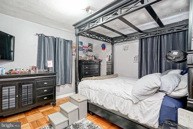 2 BRYN MAWR AVE, Stratford, NJ 08084