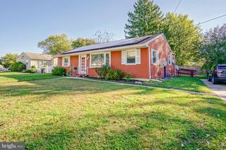 2 BRYN MAWR AVE, Stratford, NJ 08084
