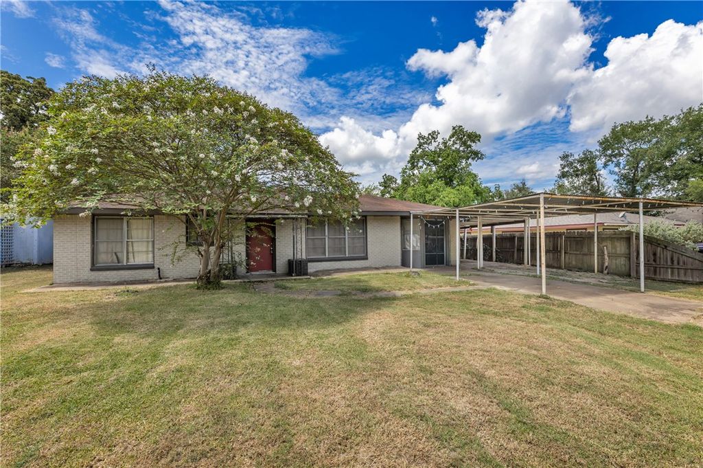 2904 Georgia Avenue, Bryan, TX 77803 — exterior