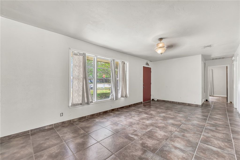 2904 Georgia Avenue, Bryan, TX 77803 — photo 3