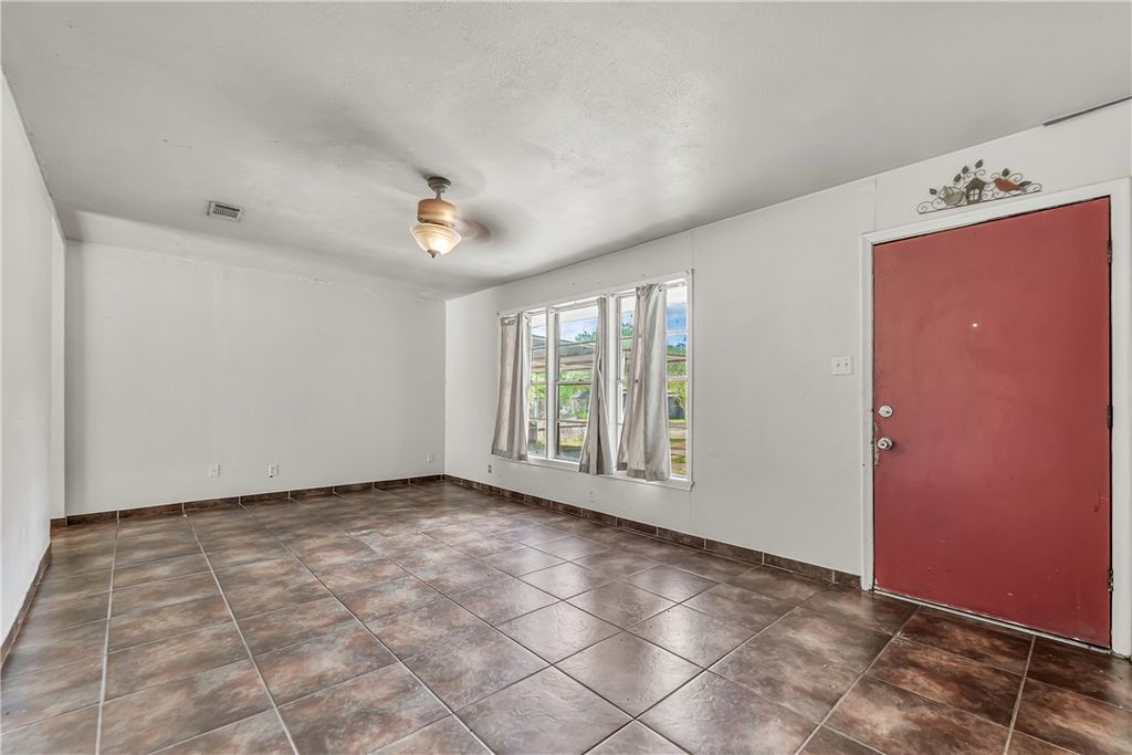 2904 Georgia Avenue, Bryan, TX 77803 — photo 4