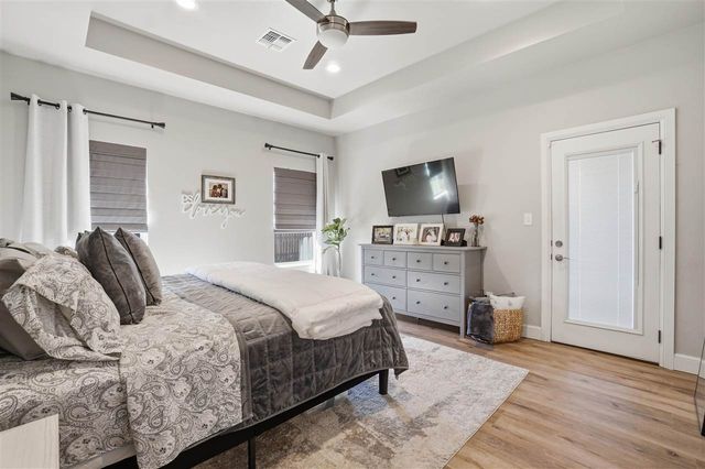 206 NW Granite Ave, Cache, OK 73527