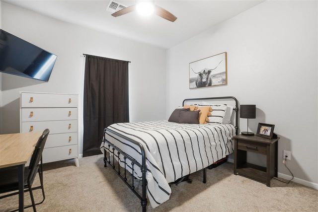 206 NW Granite Ave, Cache, OK 73527