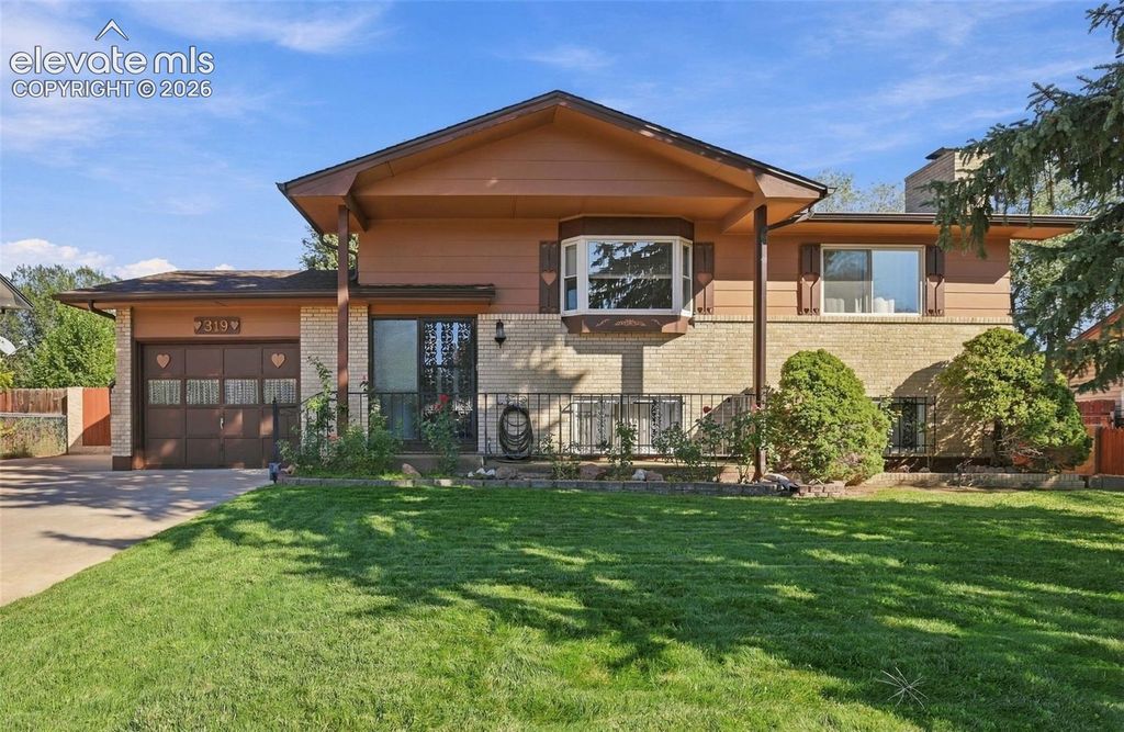 319 Fairfax Street, Colorado Springs, CO 80911 — exterior