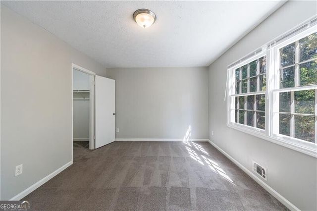 5755 Bearing Way, Atlanta, GA 30349