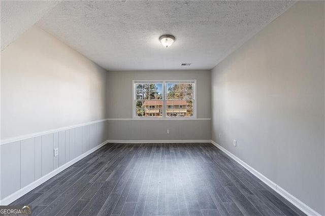 5755 Bearing Way, Atlanta, GA 30349