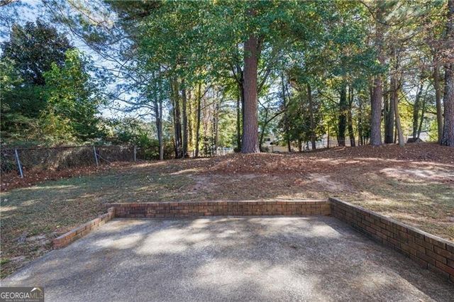 5755 Bearing Way, Atlanta, GA 30349