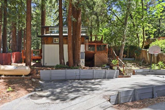 11669 Lakeshore Drive, Felton, CA 95018