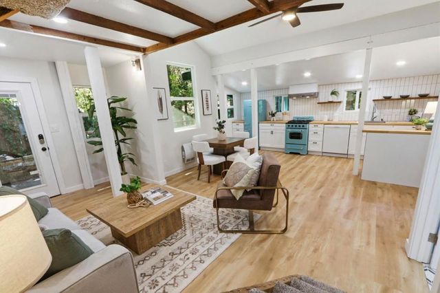 11669 Lakeshore Drive, Felton, CA 95018