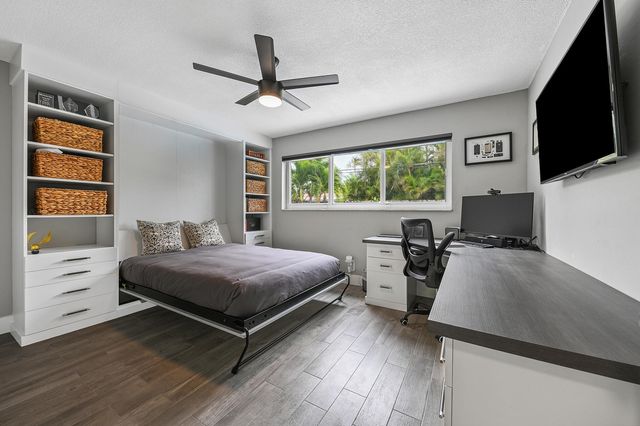 282 NE 27th Court, Boca Raton, FL 33431