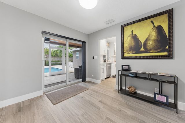 282 NE 27th Court, Boca Raton, FL 33431