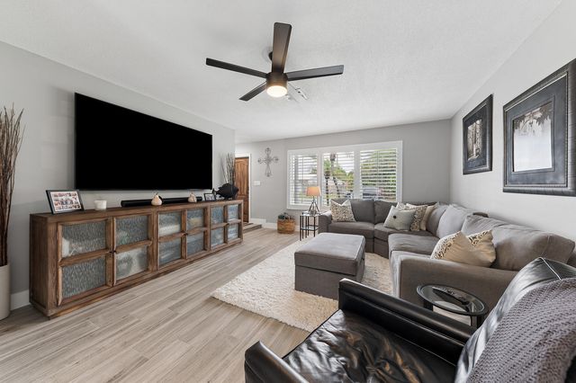 282 NE 27th Court, Boca Raton, FL 33431