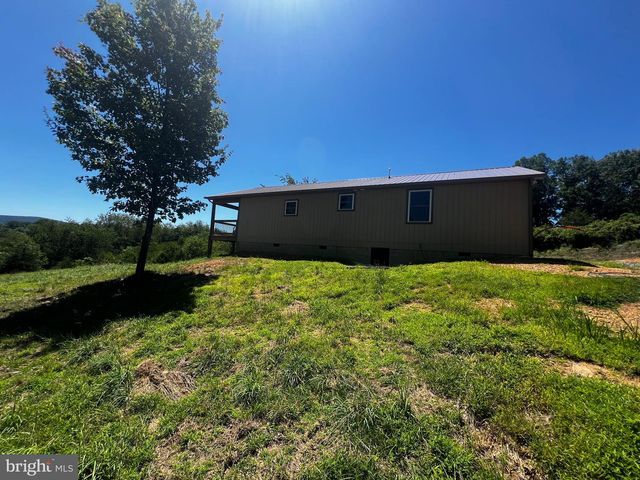 2066 DISPANET RD, Mathias, WV 26812