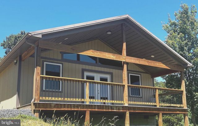 2066 DISPANET RD, Mathias, WV 26812