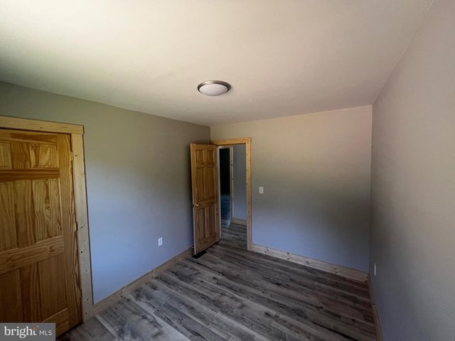 2066 DISPANET RD, Mathias, WV 26812