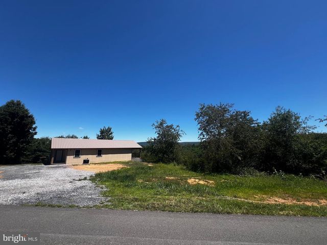 2066 DISPANET RD, Mathias, WV 26812