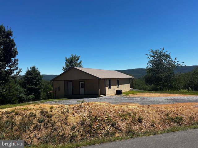 2066 DISPANET RD, Mathias, WV 26812