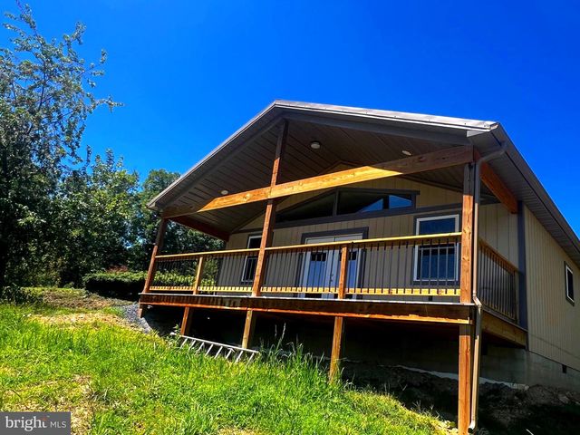 2066 DISPANET RD, Mathias, WV 26812