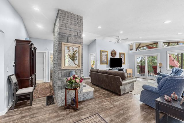 14361 E Bigelow Gulch Rd, Spokane, WA 99217